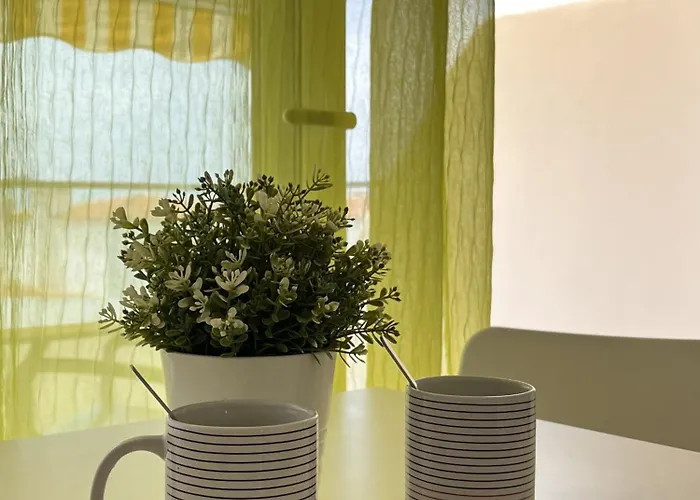 Sunshine Luxury View Cristianos לוס כריסטיאנוס