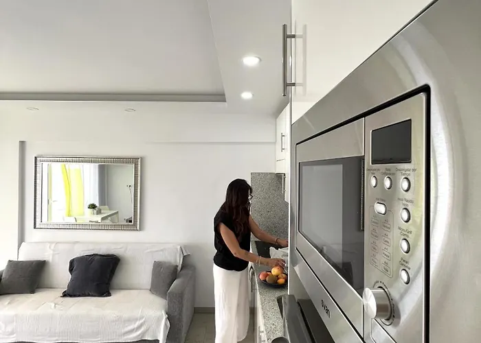 Sunshine Luxury View Cristianos * Los Cristianos (Tenerife)